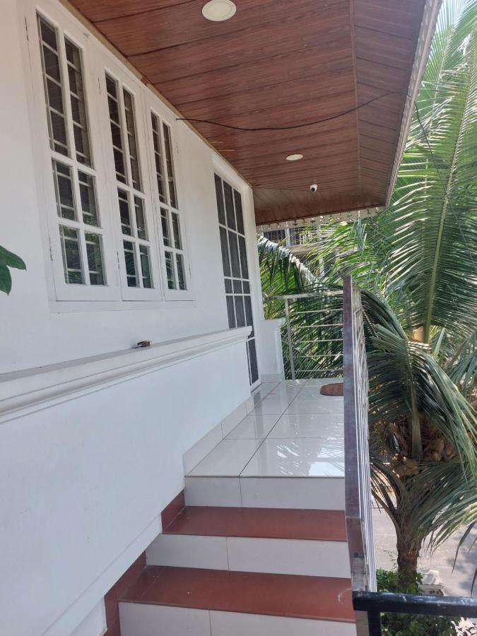 Annies Inn Homestay Kochi Exterior photo