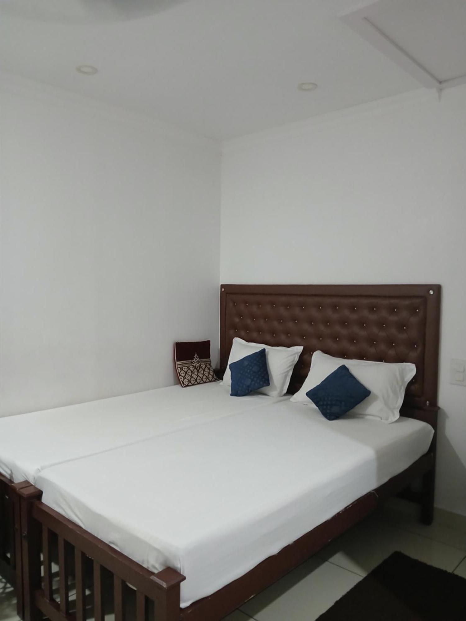 Annies Inn Homestay Kochi Exterior photo