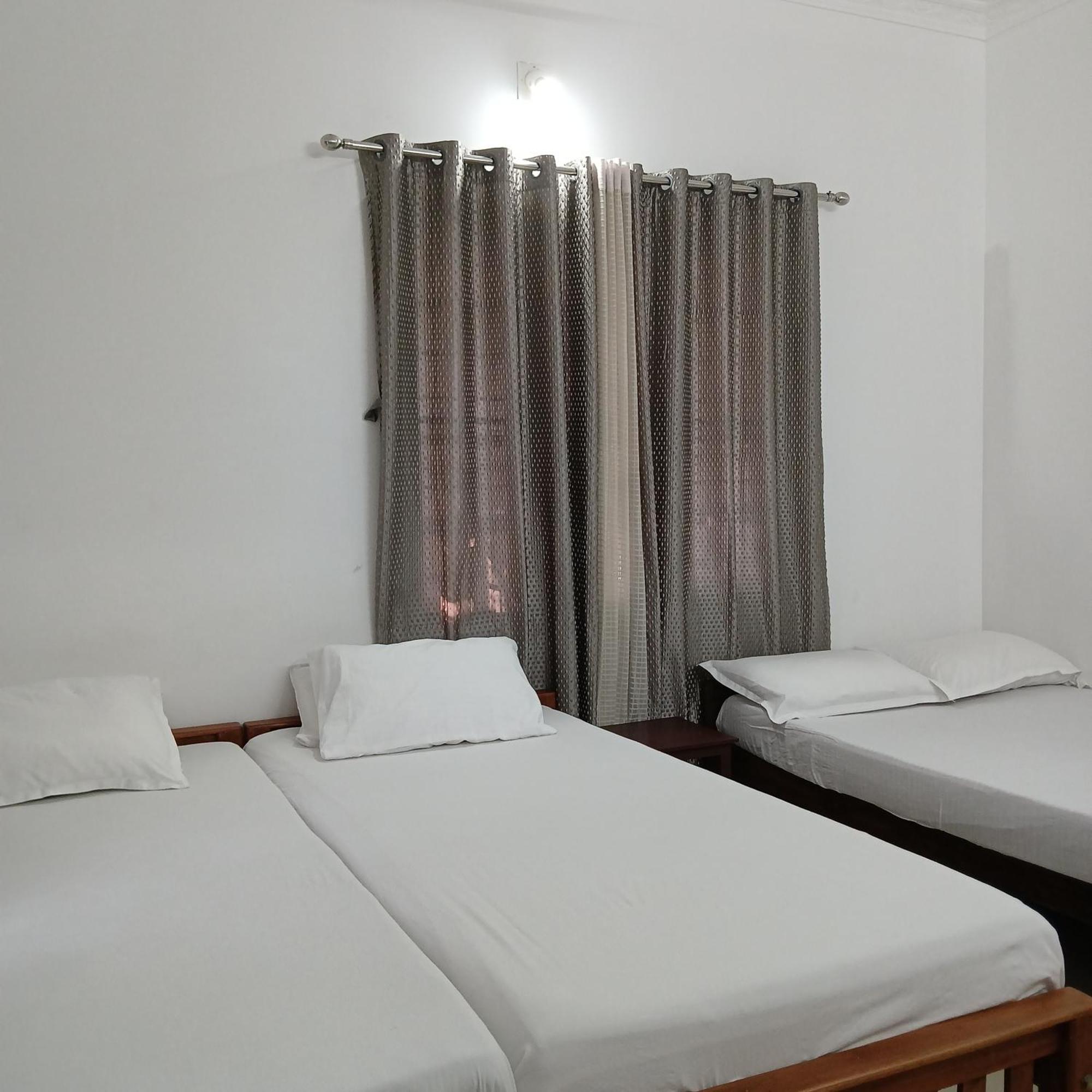 Annies Inn Homestay Kochi Exterior photo
