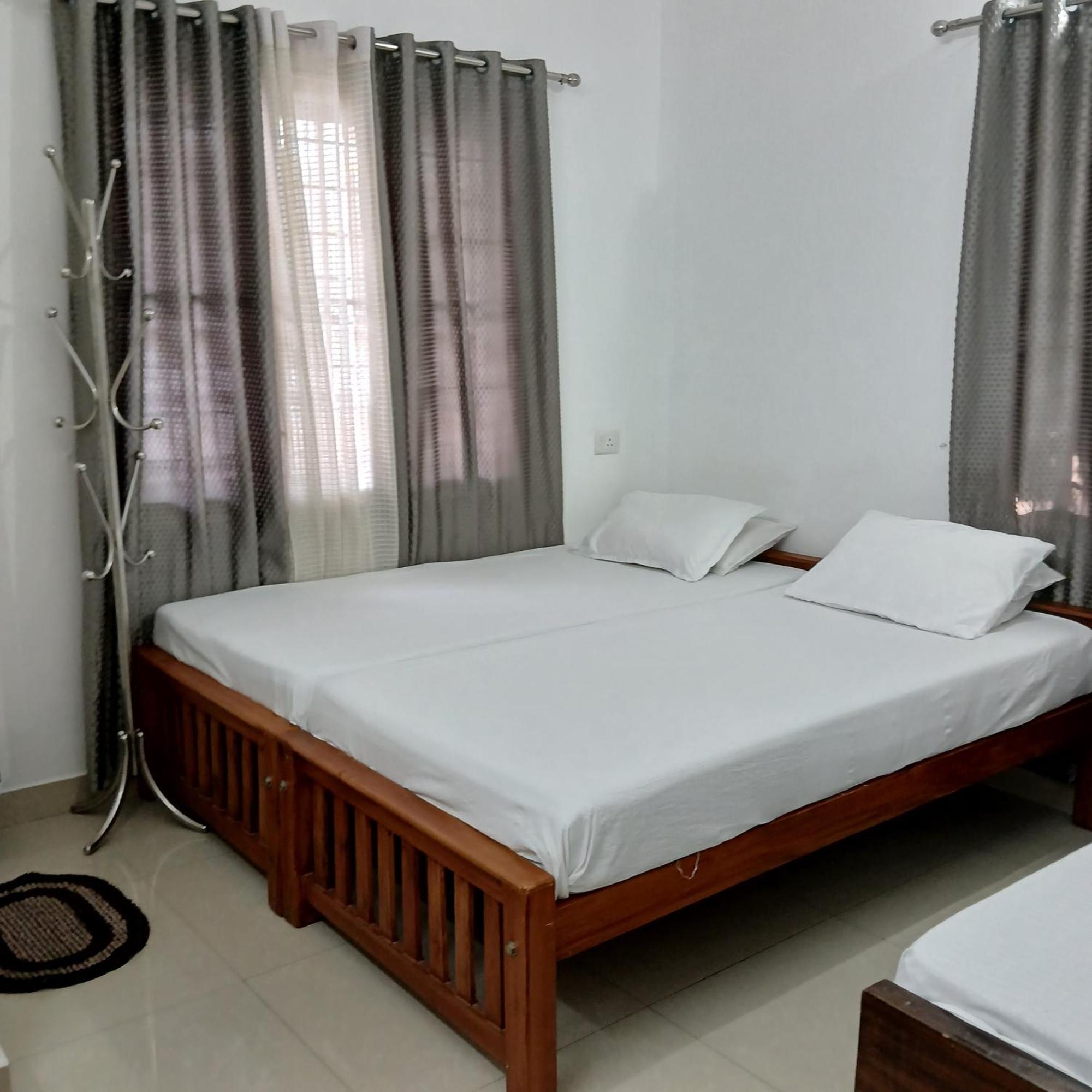 Annies Inn Homestay Kochi Exterior photo